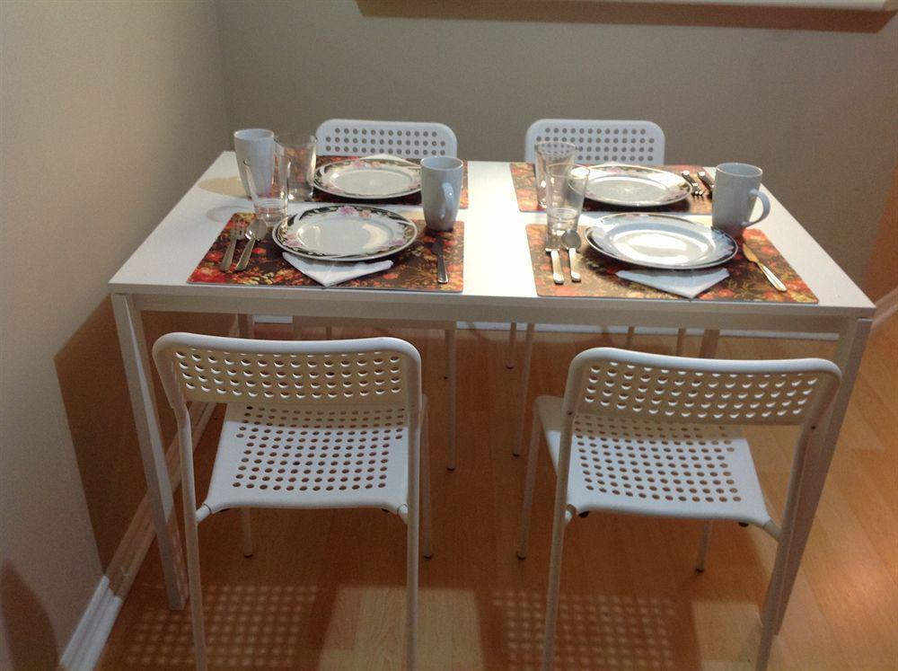 Oxford Furnished Apartments, Миссиссага Экстерьер фото
