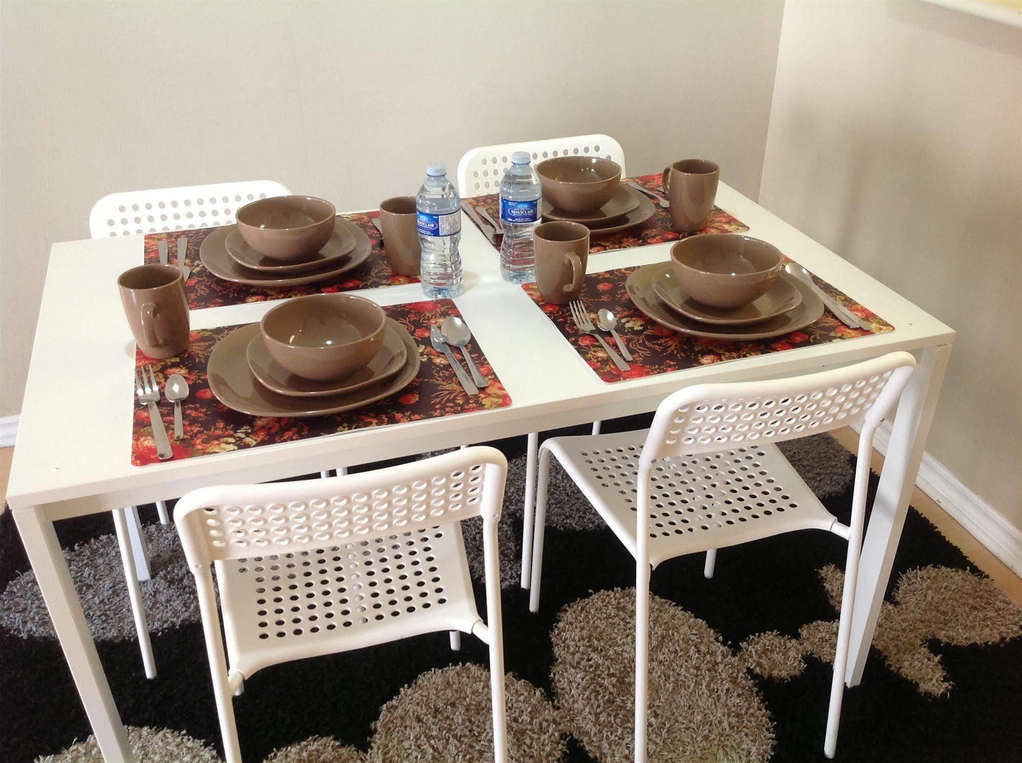 Oxford Furnished Apartments, Миссиссага Экстерьер фото